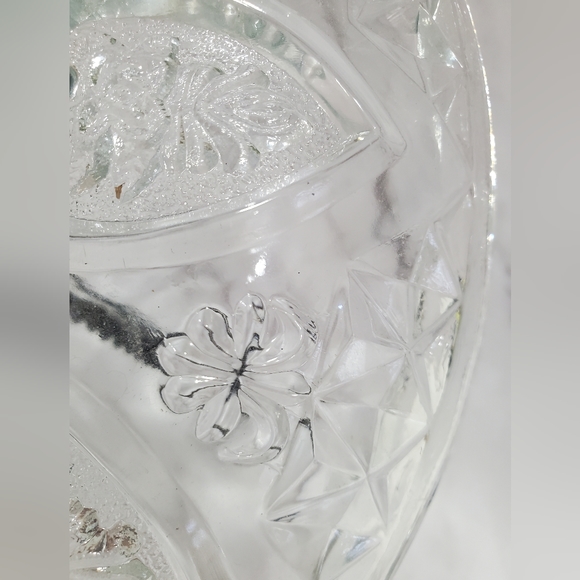 Large Glass Serving Platter - Picture 5 of 5